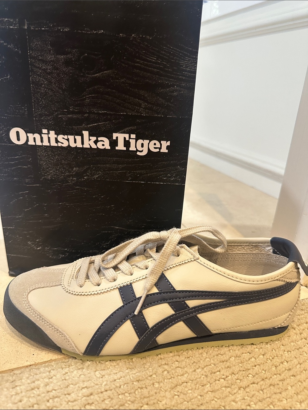 Onitsuka Tiger by Asics Beige and navy Mexico 66 Sneakers. New.  Never worn